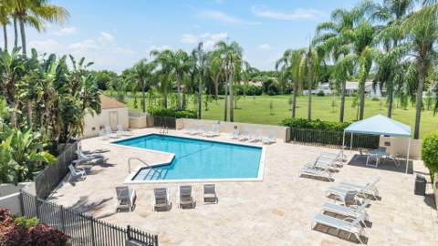 5800 Camino Del Sol #102, Boca Raton FL - photo 20 of 28