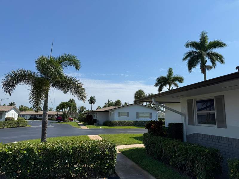 1 bedroom Villa at 2885 Crosley Drive #A, Cresthaven Villas 15 Condo, West Palm Beach — photo 3