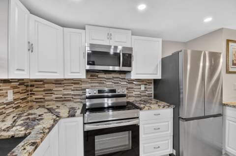 2101 W Woolbright Road #J107, Boynton Beach FL - photo 10 of 47