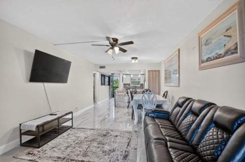 2101 W Woolbright Road #J107, Boynton Beach FL - photo 16 of 47