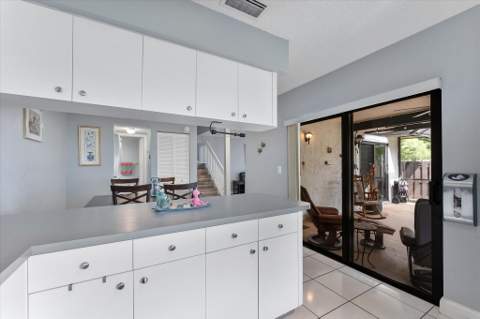 2562 NW 99th Avenue, Coral Springs FL - photo 12 of 35