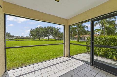57 Via De Casas Norte, Boynton Beach FL - photo 19 of 29