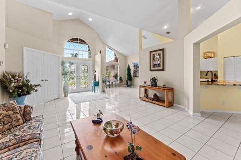 157 Monterey Way, Royal Palm Beach FL - photo 10 of 47