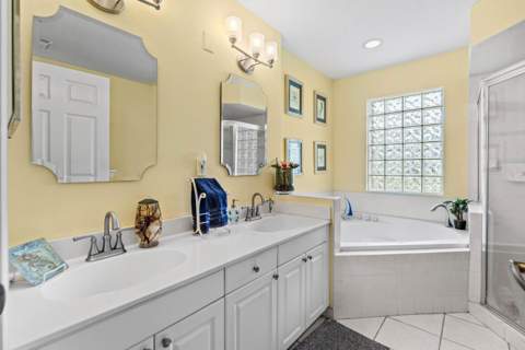 157 Monterey Way, Royal Palm Beach FL - photo 22 of 47
