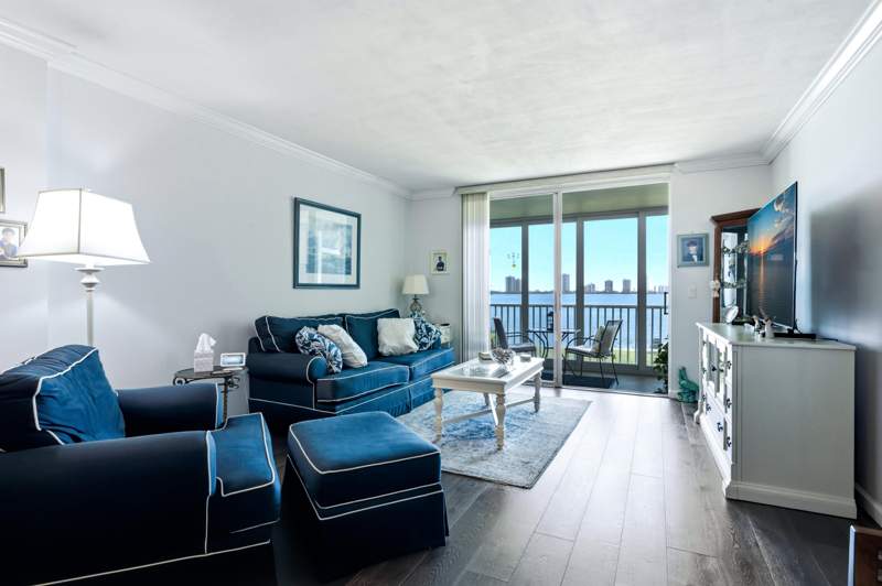 2 bedroom Condominium at 100 Paradise Harbour Boulevard #203, Paradise Harbour Condo, North Palm Beach — photo 4