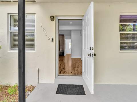 5232 NE 19th Avenue, Pompano Beach FL - photo 10 of 59