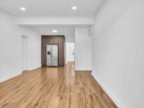 5232 NE 19th Avenue, Pompano Beach FL - photo 11 of 59