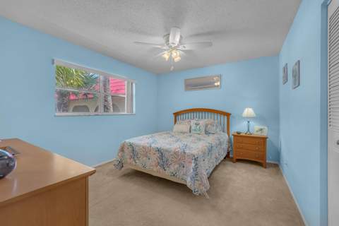 210 Lake Evelyn Drive, West Palm Beach FL - photo 18 of 57