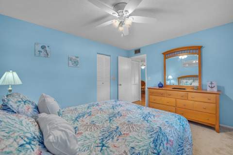 210 Lake Evelyn Drive, West Palm Beach FL - photo 19 of 57