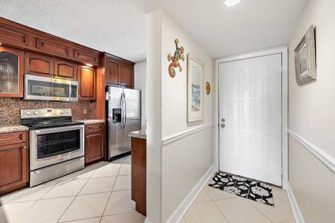 701 Seafarer Circle #103, Jupiter FL - photo 6 of 73