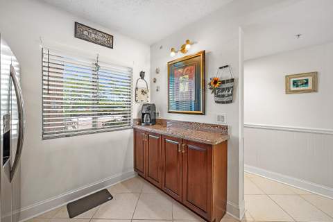 701 Seafarer Circle #103, Jupiter FL - photo 11 of 73