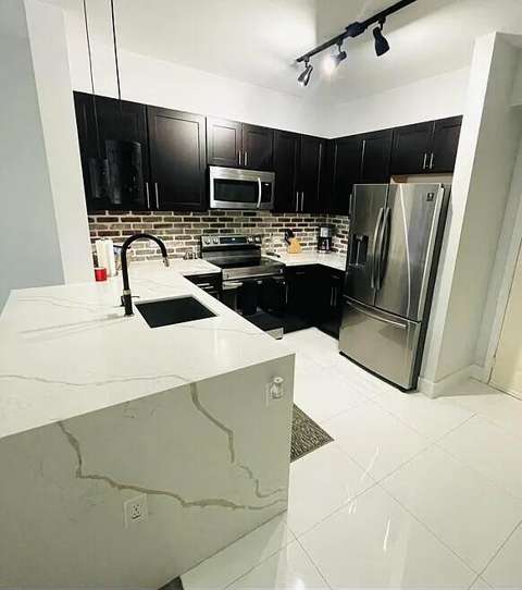 533 NE 3Rd Avenue #148, home for sale on NE 3Rd Avenue