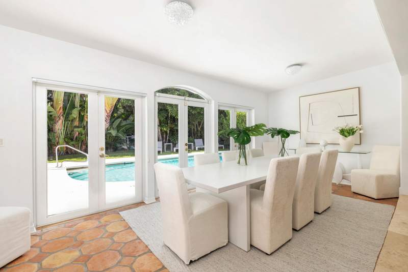 4 bedroom Single Family Residence at 235 Ocean Terrace, Ocean Terrace, Palm Beach — photo 4