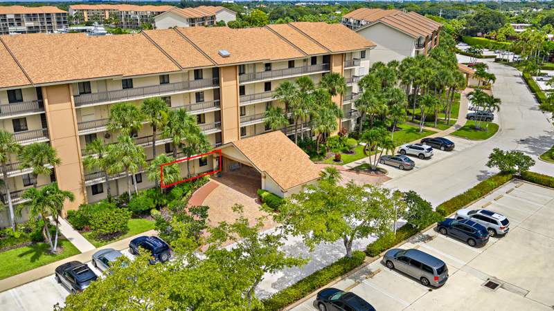 2 bedroom Condominium at 701 Seafarer Circle #103, Marina At The Bluffs, Jupiter — photo 3