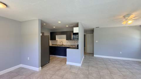 607 N 19th Street, Fort Pierce FL - photo 8 of 30