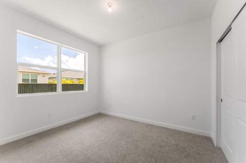 10952 SW Orana Drive, Port St. Lucie FL - photo 7 of 10