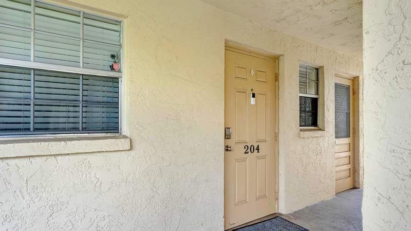 2 bedroom Condominium at 3001 Linton Boulevard #204C, Lakeview Greens Condo 1, Delray Beach — photo 3