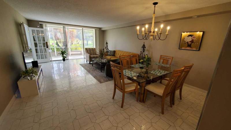 3 bedroom Condominium at 3800 Oaks Clubhouse Drive #112, No 70 Palm-Aire Country Club, Pompano Beach — photo 2