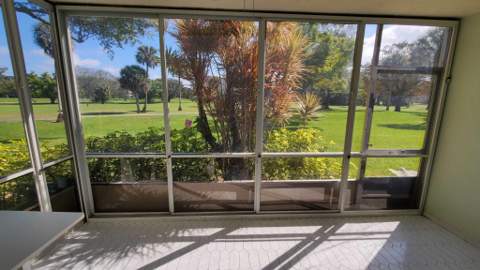 3800 Oaks Clubhouse Drive #112, Pompano Beach FL - photo 19 of 50