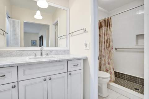 4501 S Ocean Boulevard #B3, South Palm Beach FL - photo 8 of 23