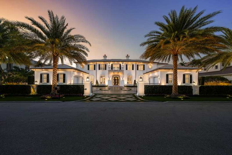 5 bedroom Single Family Residence at 215 W Key Palm Road, Royal Palm Yacht & Country Club, Boca Raton — photo 1