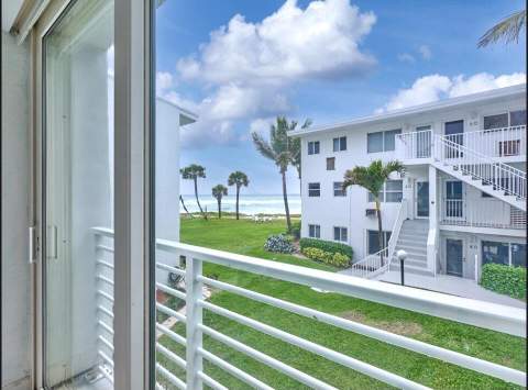 1043 Hillsboro Mile #21C, Hillsboro Beach FL - photo 19 of 30