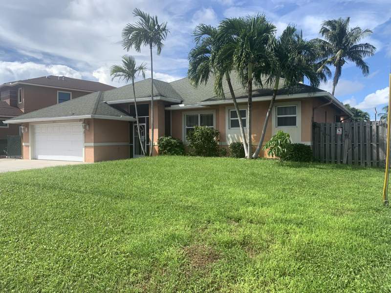 4 bedroom Single Family Residence at 2215 Hypoluxo Road, Island Estates, Lake Worth — photo 2