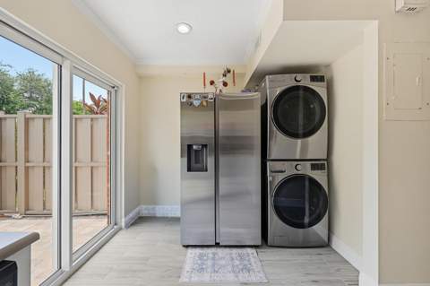 47 NE 20th Court #1H, Wilton Manors FL - photo 13 of 31