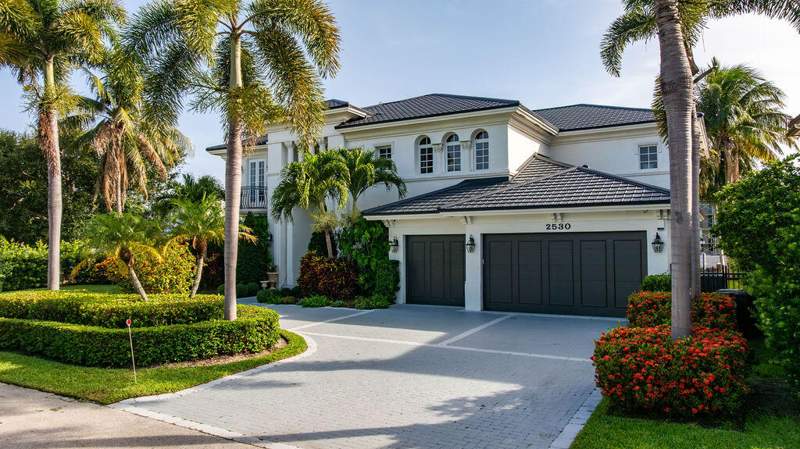 4 bedroom Single Family Residence at 2530 NE 31st Court, Lighthouse Point 5th Sec, Lighthouse Point — photo 4