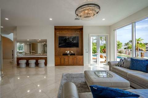 2530 NE 31st Court, Lighthouse Point FL - photo 18 of 57