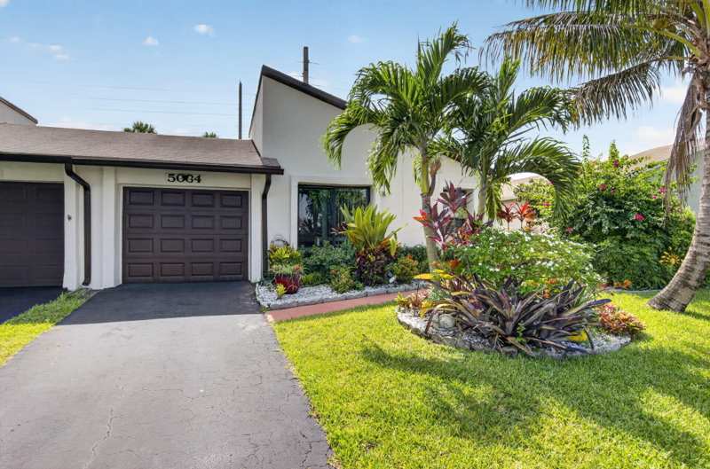 2 bedroom Villa at 5034 Minto Road, Mirror Lakes 1, Boynton Beach — photo 1