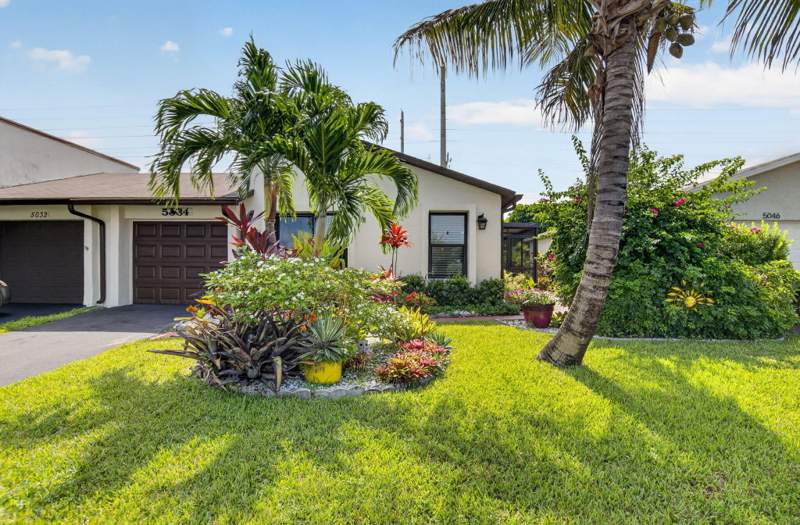 2 bedroom Villa at 5034 Minto Road, Mirror Lakes 1, Boynton Beach — photo 2