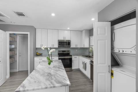3440 NE 10th Terrace, Pompano Beach FL - photo 16 of 46