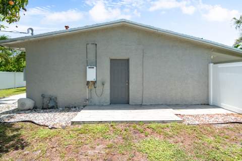 3440 NE 10th Terrace, Pompano Beach FL - photo 19 of 46