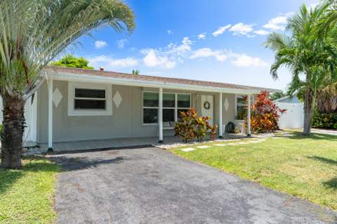 3440 NE 10th Terrace, Pompano Beach FL - photo 10 of 46