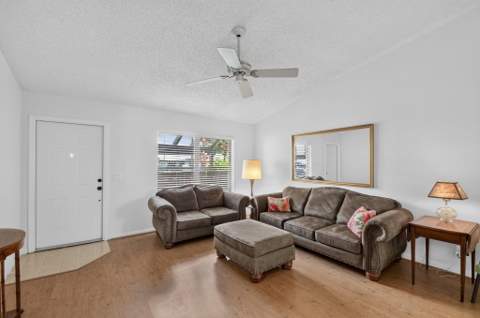 51 Via De Casas Norte, Boynton Beach FL - photo 6 of 50