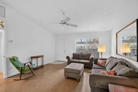 51 Via De Casas Norte, Boynton Beach FL - photo 7 of 50