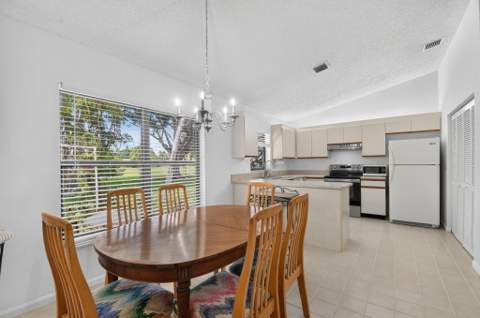 51 Via De Casas Norte, Boynton Beach FL - photo 16 of 50