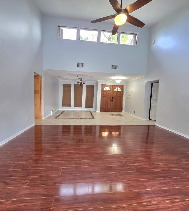 4 bedroom Single Family Residence at 13616 Northumberland Circle, Greenview Shores 1 Of Wellington, Wellington — photo 4