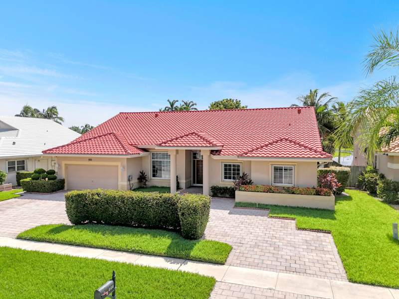 4 bedroom Single Family Residence at 551 NW 108th Avenue, Westport 2nd Section, Plantation — photo 5