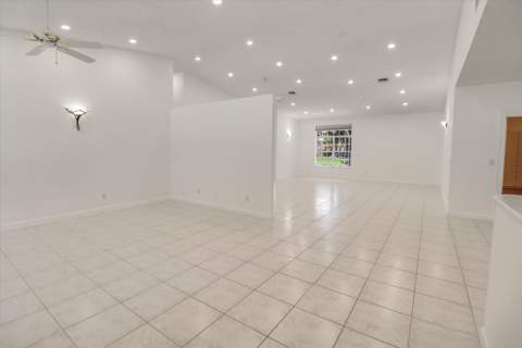 551 NW 108th Avenue, Plantation FL - photo 7 of 44