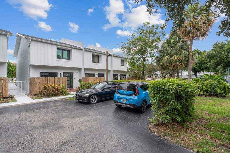 2 bedroom Townhouse at 2116 NE 44th Street, Townhomes Of Lighthouse Point, Lighthouse Point — photo 5