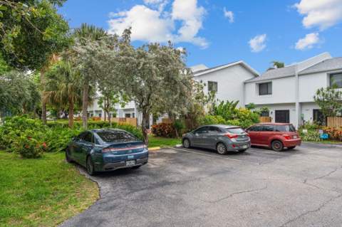 2116 NE 44th Street, Lighthouse Point FL - photo 21 of 25