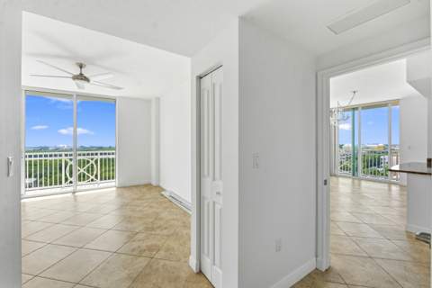 450 N Federal Highway #911, Boynton Beach FL - photo 15 of 41