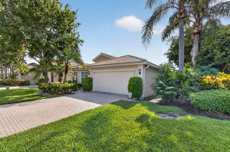 3 bedroom Single Family Residence at 6815 Imperial Beach Circle, Valencia Palms 4, Delray Beach — photo 2