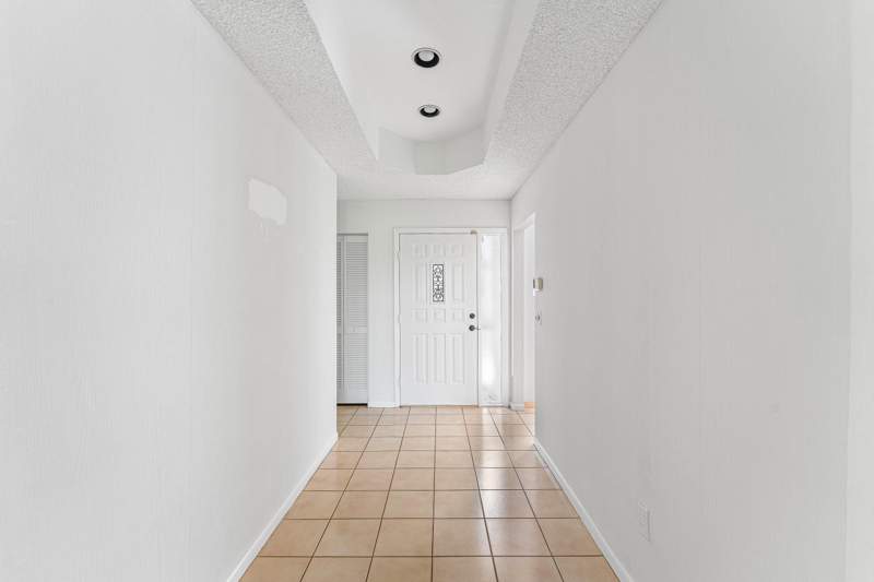 2 bedroom Villa at 5272 Fairway Woods Drive #4112, Villas Of Boca Delray Condo, Delray Beach — photo 3