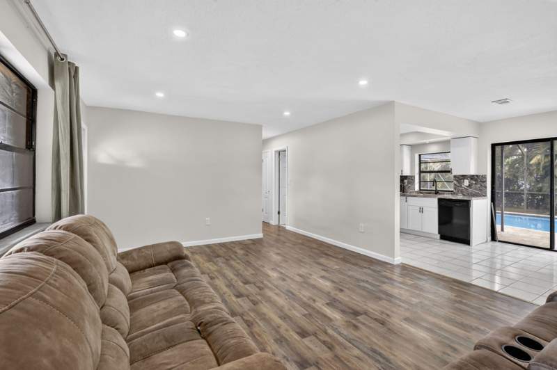 2 bedroom Single Family Residence at 8968 SW 52nd Place, Cooper Colony Estates Sec 2-A, Cooper City — photo 5