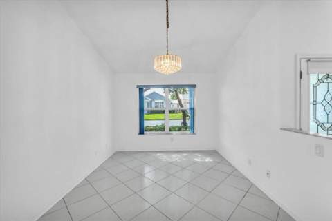 1065 NW Tuscany Drive, Port St. Lucie FL - photo 13 of 82
