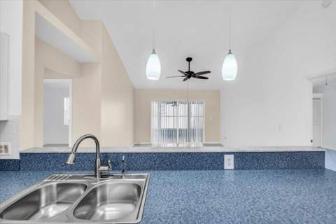 1065 NW Tuscany Drive, Port St. Lucie FL - photo 23 of 82