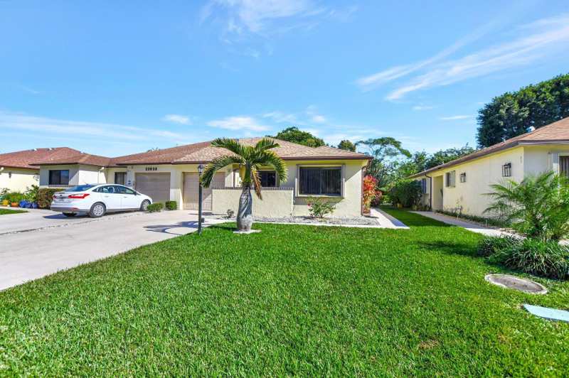 3 bedroom Townhouse at 20936 Concord Green Drive, Concord Green, Boca Raton — photo 1